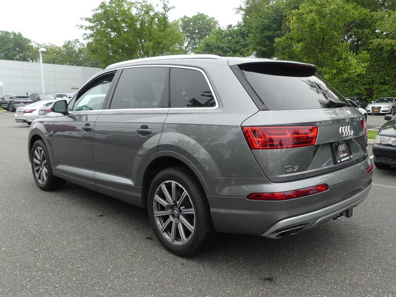 LeaseBusters - 2018 Audi Q7 2.0 TFSI quattro Komfort tiptronic