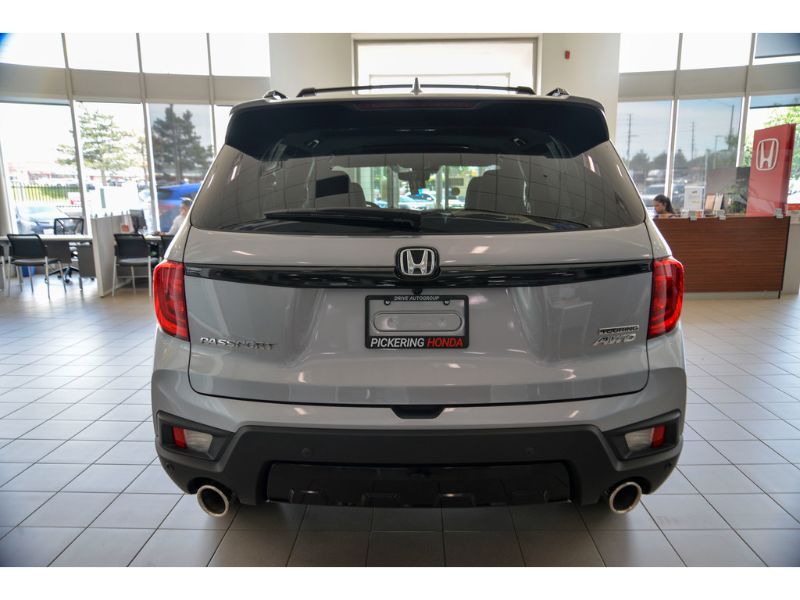 LeaseBusters - 2022 Honda Passport Touring AWD