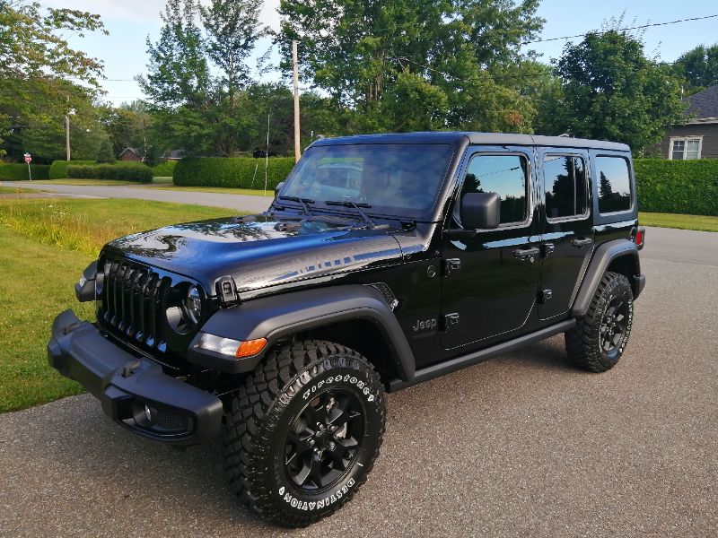 LeaseBusters - 2022 Jeep Wrangler Unlimited Willys 4x4