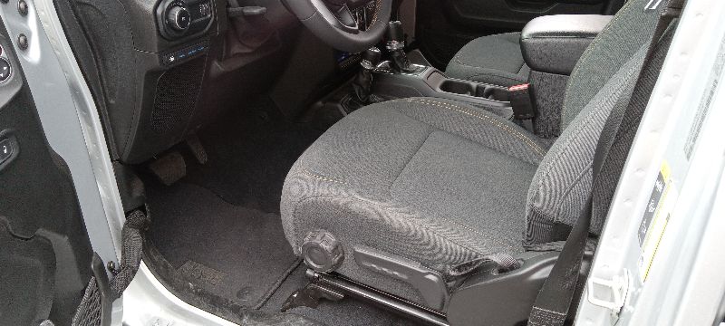 V152001_07.jpg