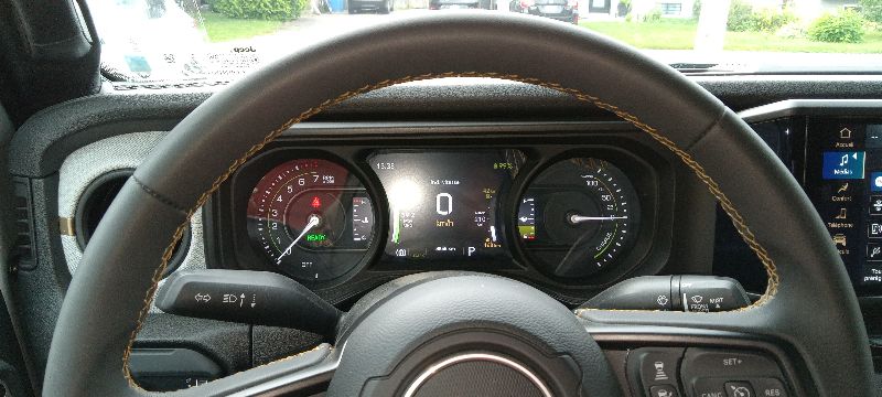 V152001_10.jpg