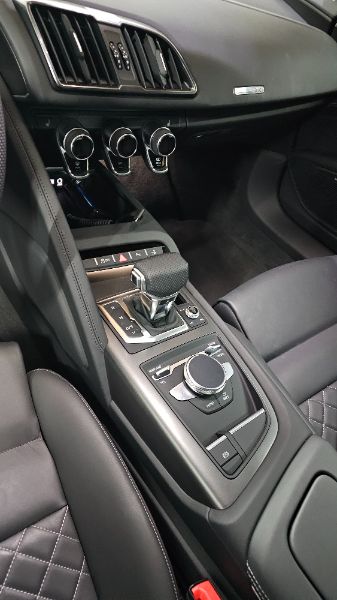 V152814_09.jpg