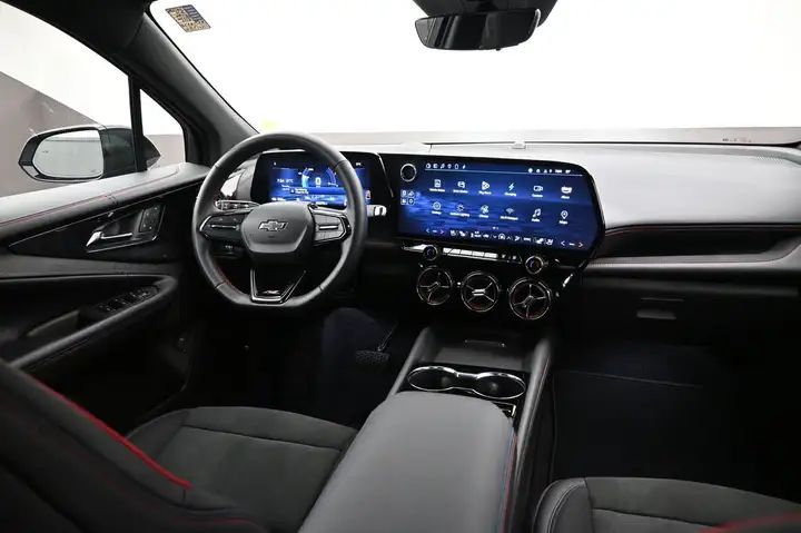 V194409_202608060213517693491.jpg