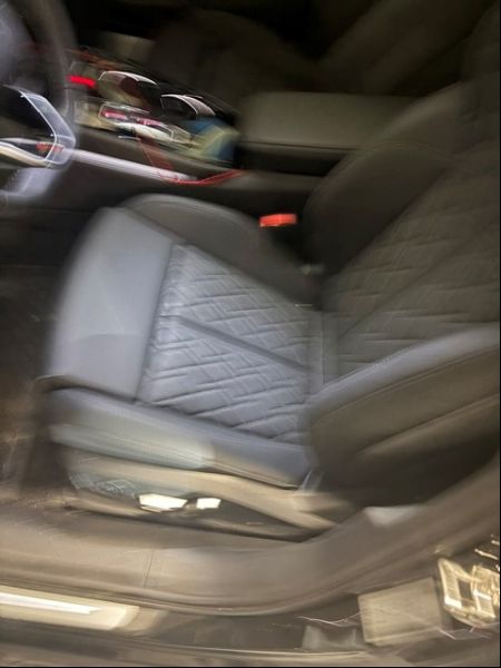 V196019_202608250205232229967.jpg