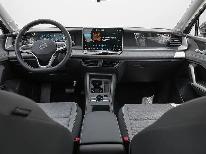 V196380_202609180335520616084.jpg