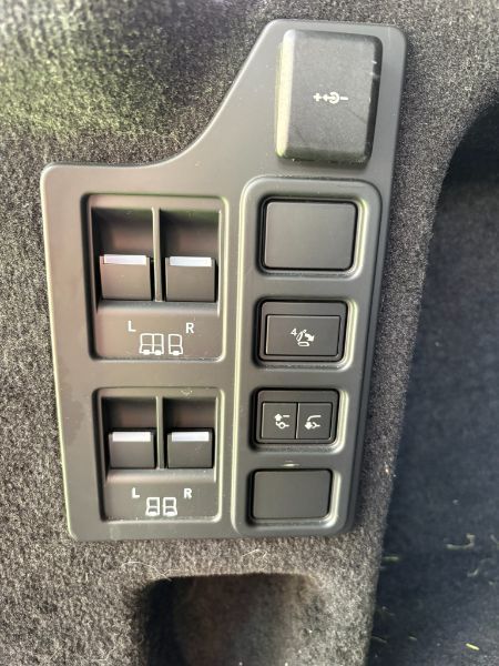 V197784_202610090648295373777.jpg