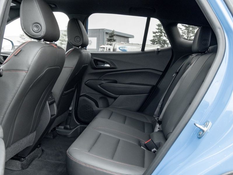 V198553_202609300846578648770.jpg