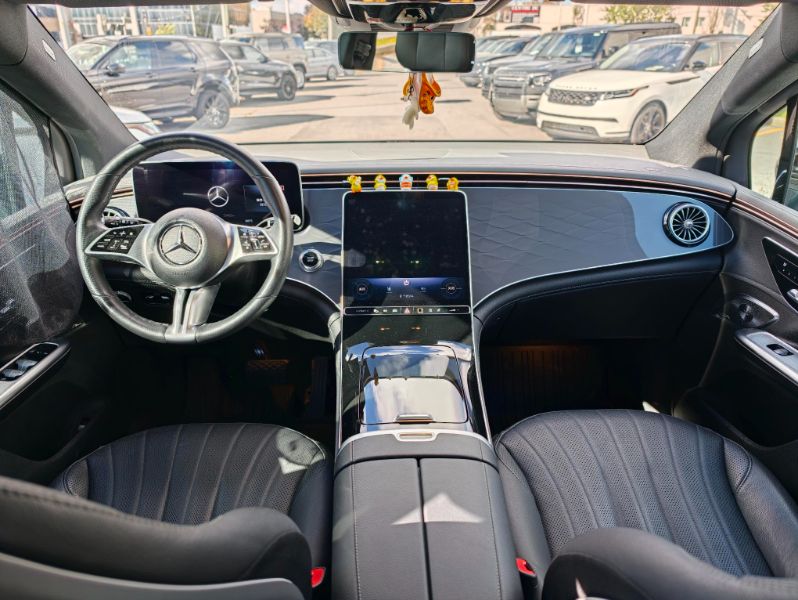 V199006_202610060250486993009.jpg